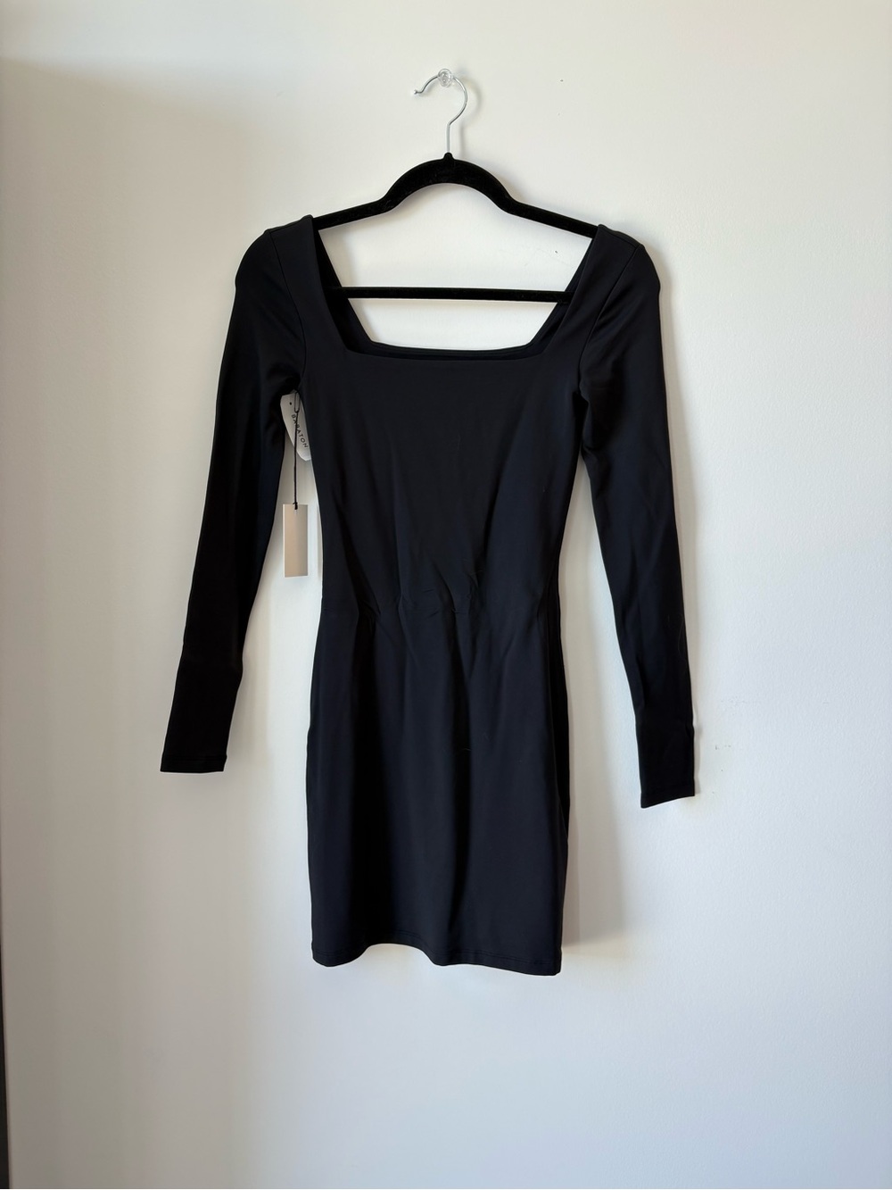 Babaton Black Long-Sleeve Square-Neck Midi Dress
